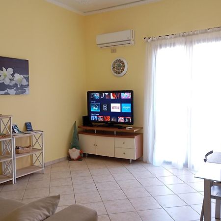A Casa Di Ste - Vicino Aeroporto Falcone Borsellino Carini Bagian luar foto
